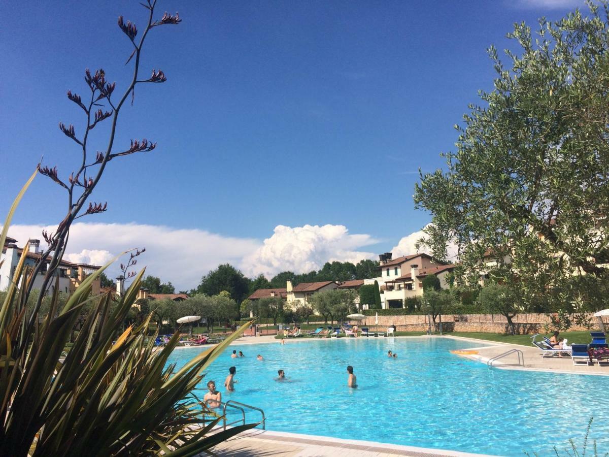 Апартаменти La Chicca Del Garda Песк'єра-дель-Гарда Екстер'єр фото