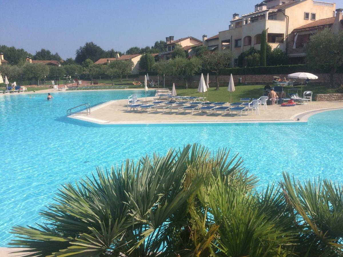 Апартаменти La Chicca Del Garda Песк'єра-дель-Гарда Екстер'єр фото