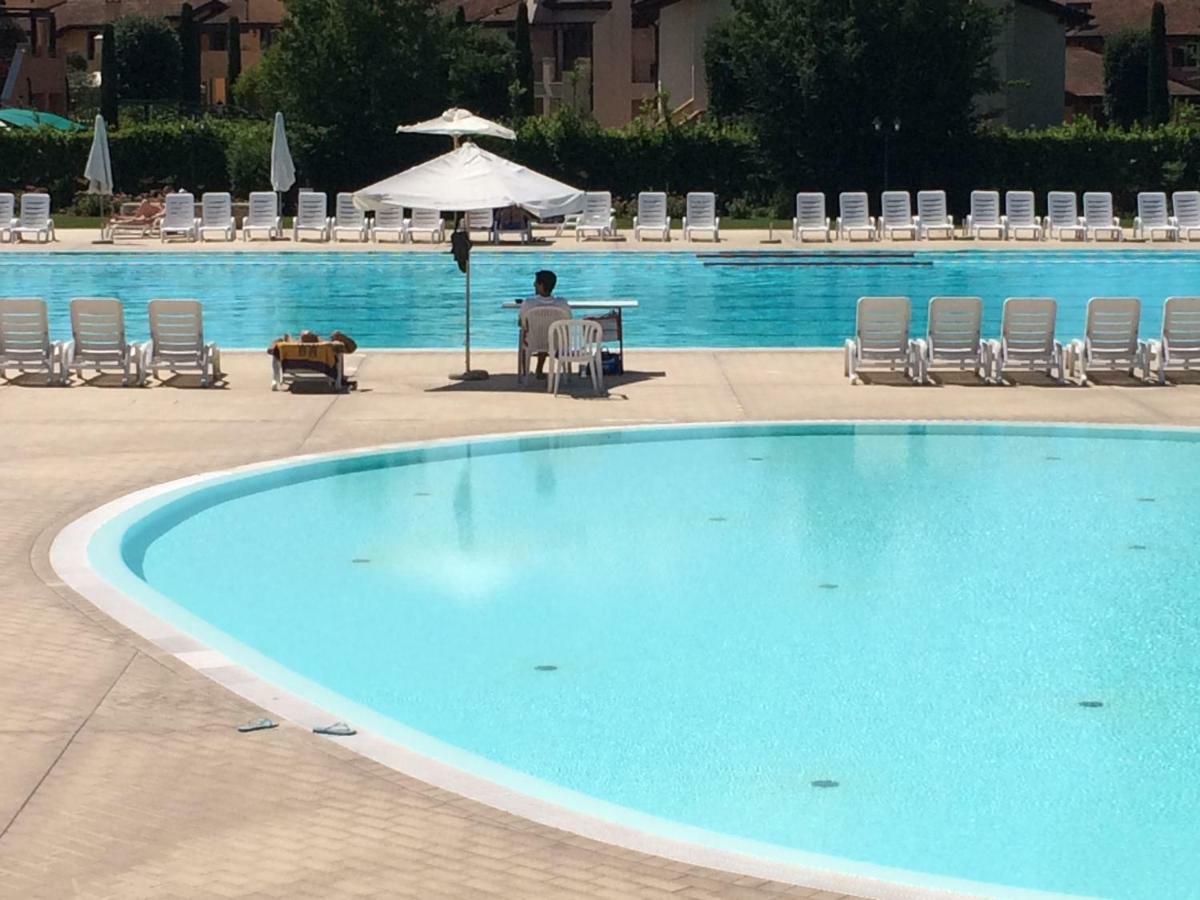 Апартаменти La Chicca Del Garda Песк'єра-дель-Гарда Екстер'єр фото