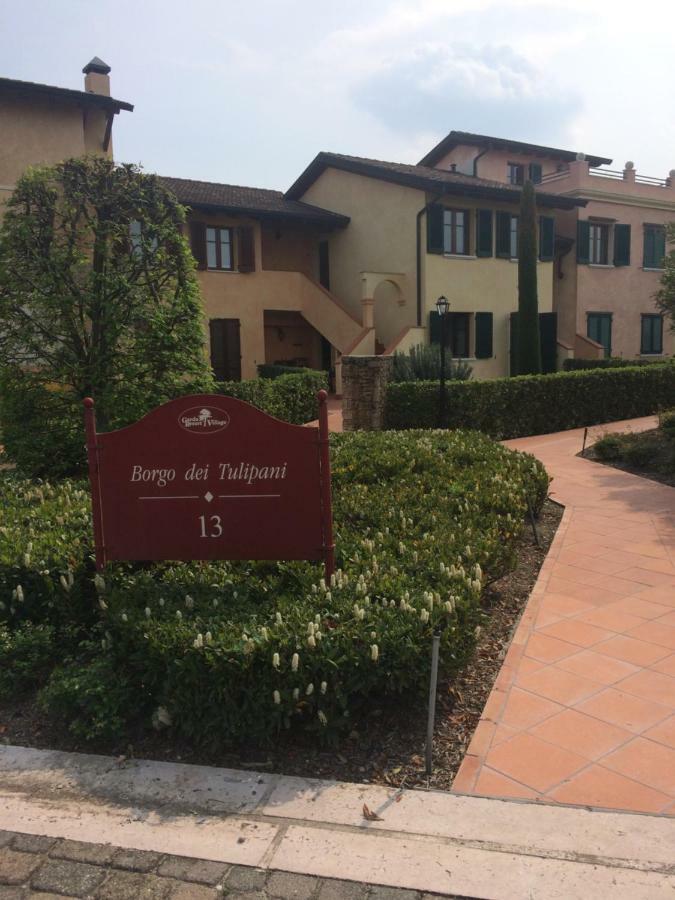 Апартаменти La Chicca Del Garda Песк'єра-дель-Гарда Екстер'єр фото
