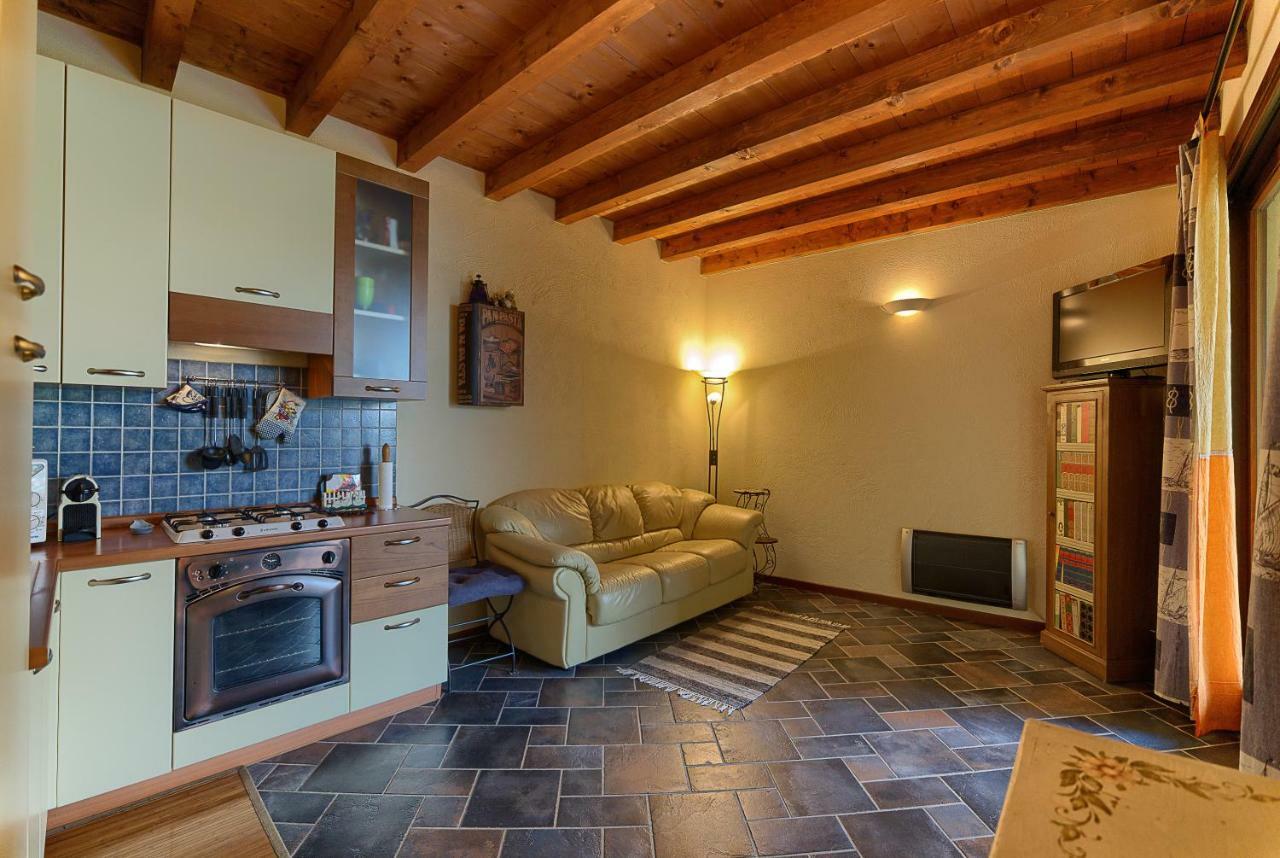 Апартаменти La Chicca Del Garda Песк'єра-дель-Гарда Екстер'єр фото