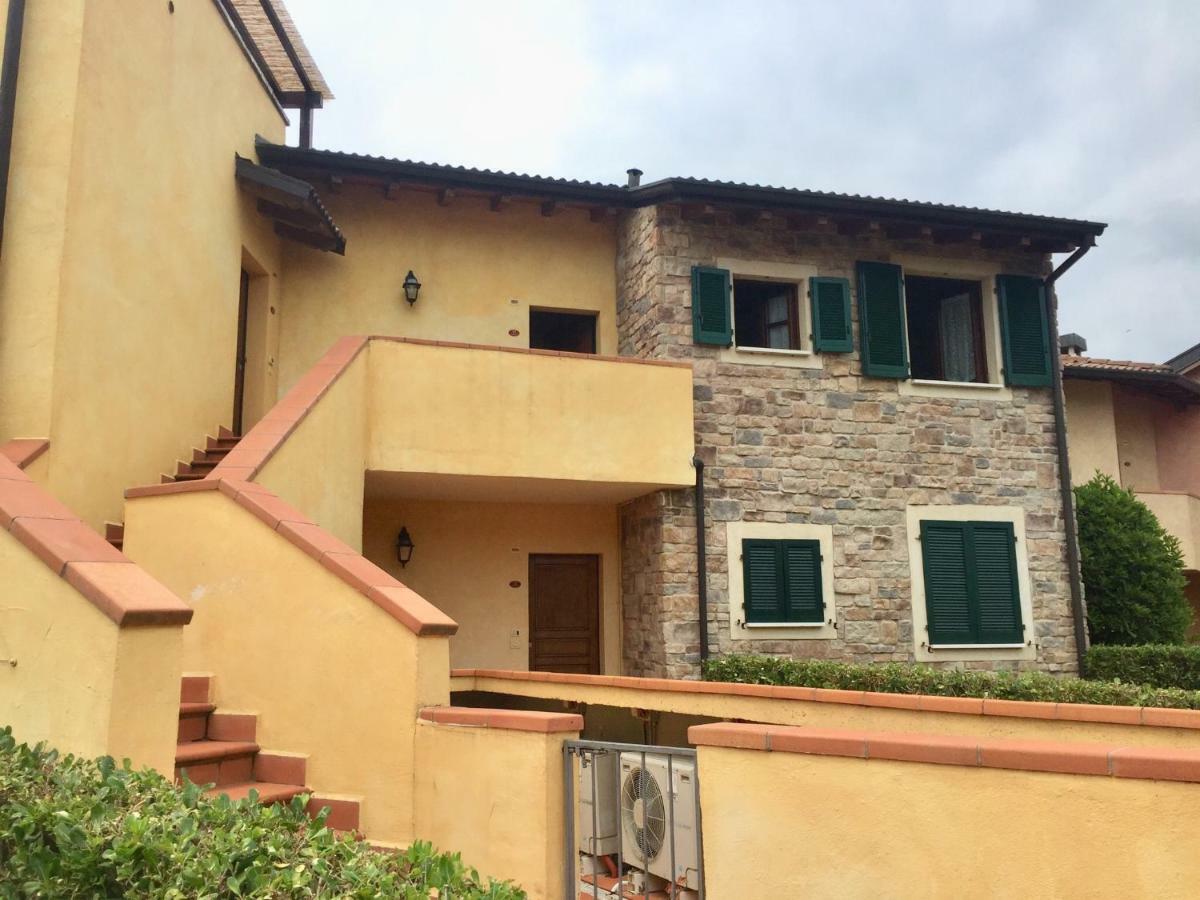 Апартаменти La Chicca Del Garda Песк'єра-дель-Гарда Екстер'єр фото
